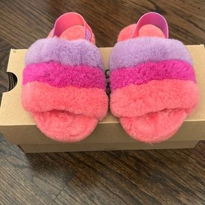 Ugg Toddler Fluff Yeah Slide size 8